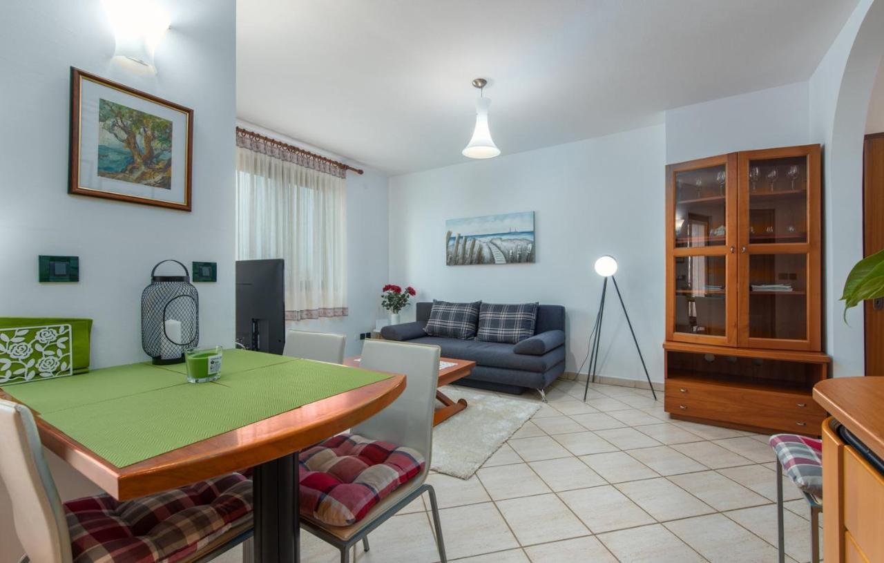 Apartment Roberto Punta Пореч Экстерьер фото