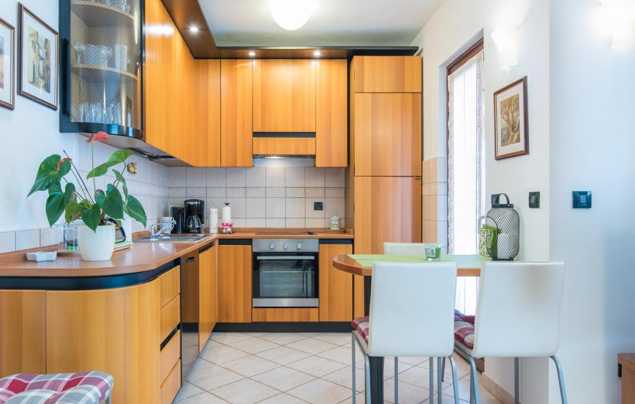 Apartment Roberto Punta Пореч Экстерьер фото