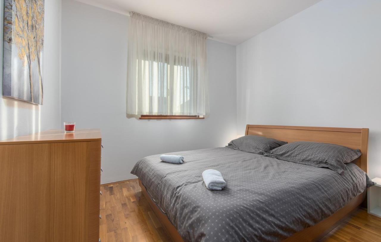 Apartment Roberto Punta Пореч Экстерьер фото