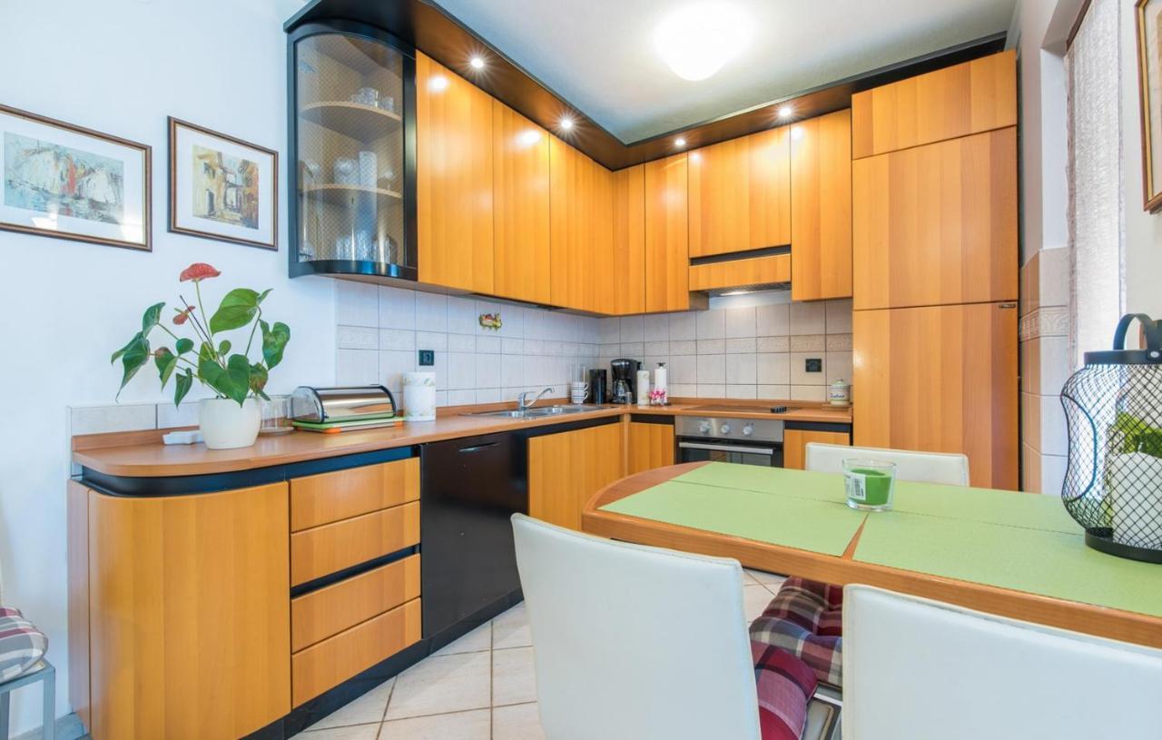 Apartment Roberto Punta Пореч Экстерьер фото